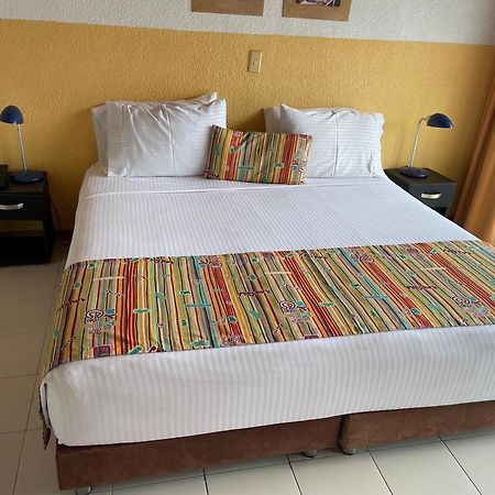 Hotel Hacienda El Diamante Villeta Kültér fotó