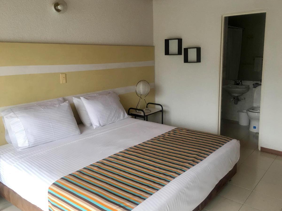 Hotel Hacienda El Diamante Villeta Kültér fotó