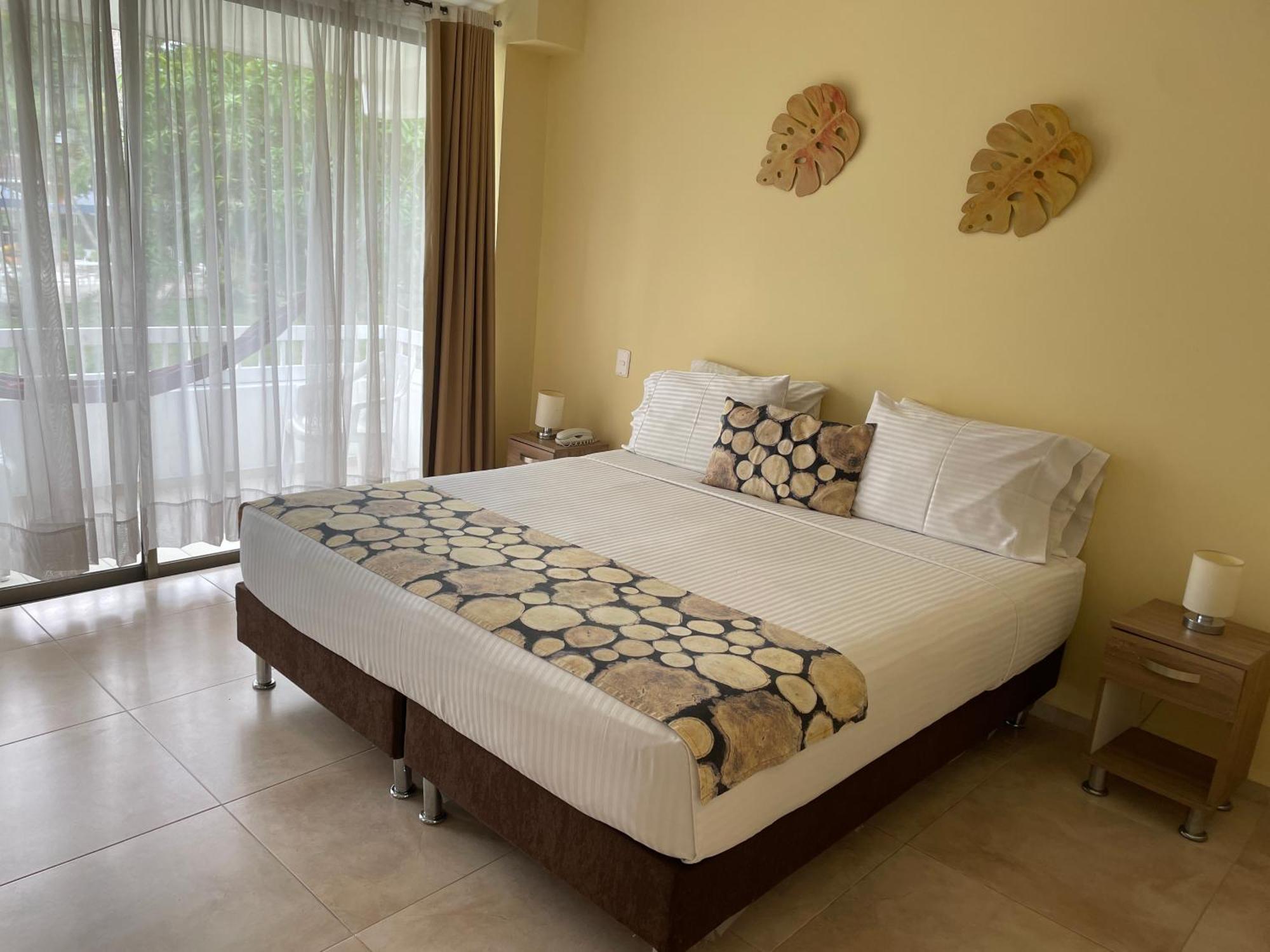 Hotel Hacienda El Diamante Villeta Kültér fotó