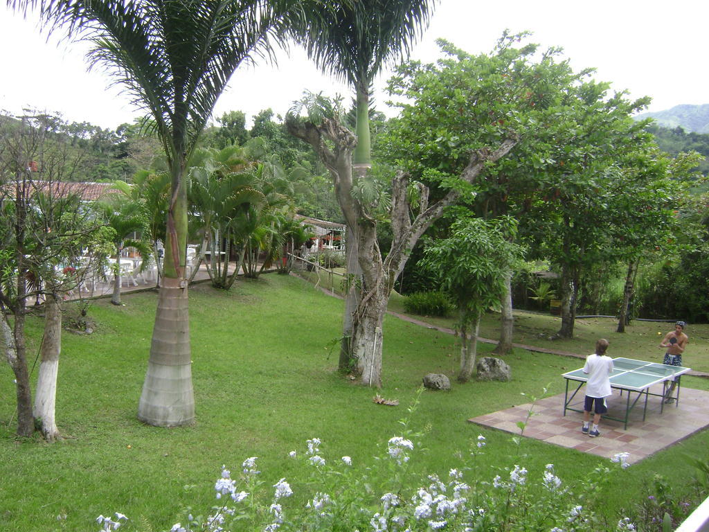 Hotel Hacienda El Diamante Villeta Kültér fotó